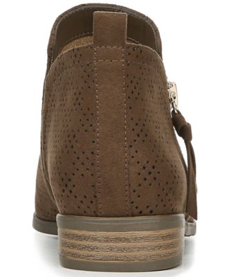 Women's Rate Zip Booties