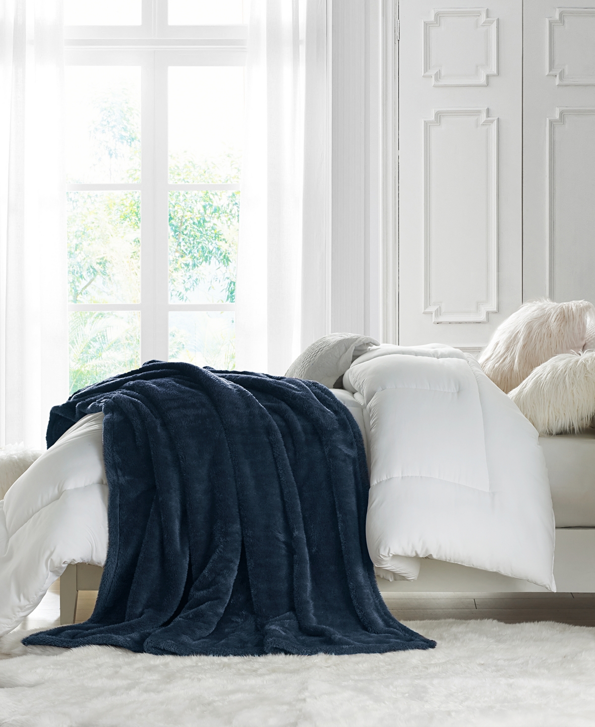 Cathay Home Inc. Faux Fur Oversized Throw, 60