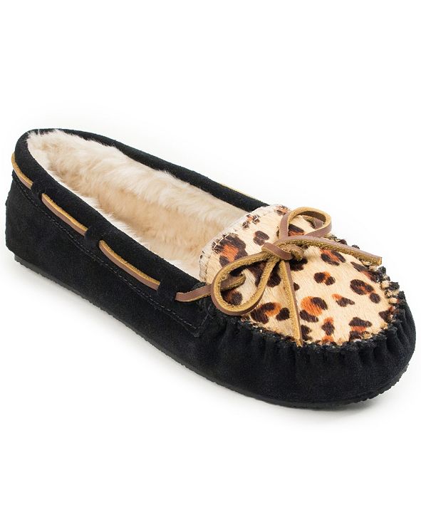 minnetonka cally slippers sale