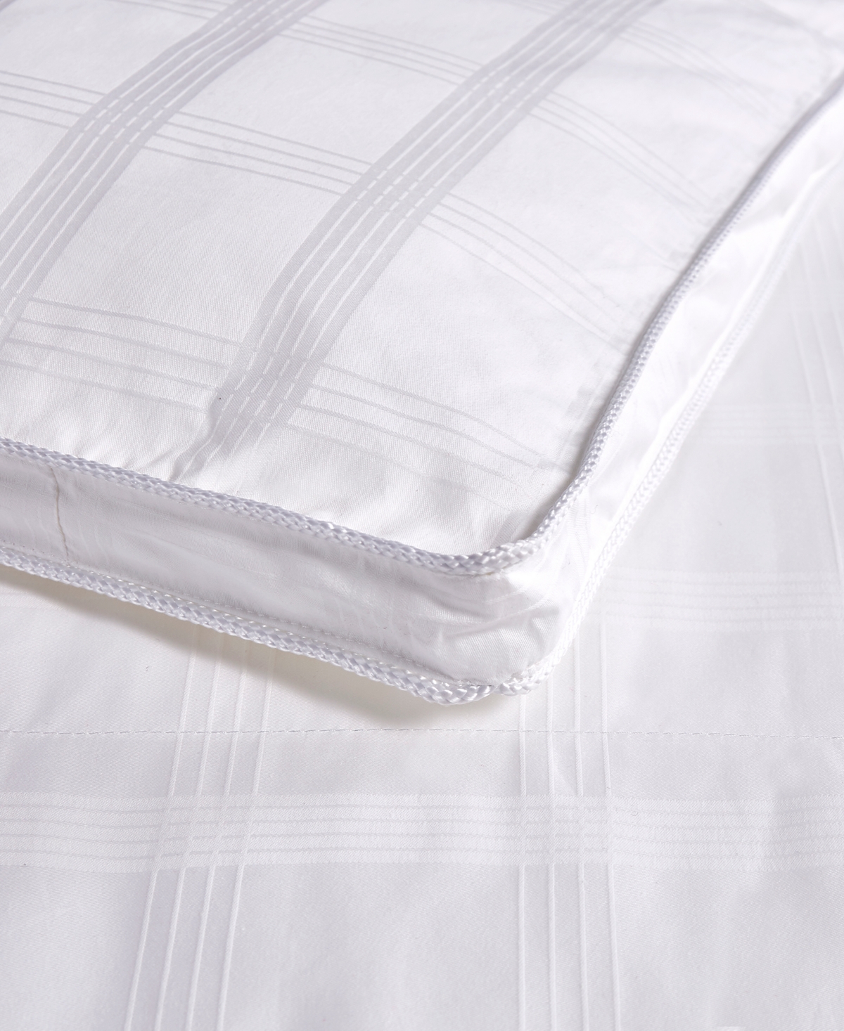 Blue Ridge Duraloft Down Alternative 500 Thread Count Windowpane Comforter