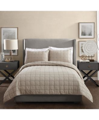 Ayesha Curry - Hayden King Quilt