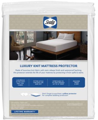 Luxury Knit Fitted Mattress Protector, Queen
