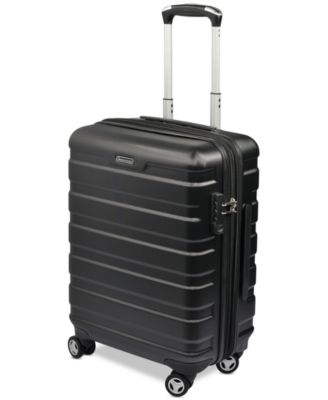 very lightweight carry on luggage