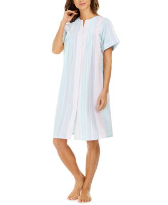 Miss Elaine - Striped Seersucker Short Snap Robe