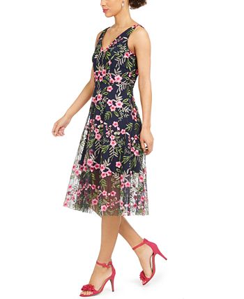 Vince camuto floral embroidered mesh midi dress top