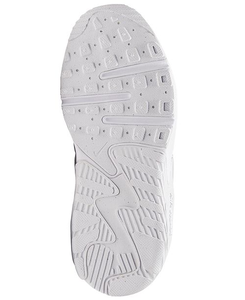do air max excee run small