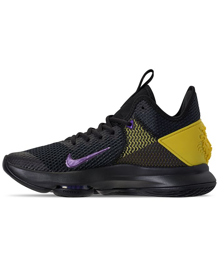 nike witness iv