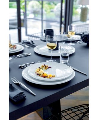 New Moon 5-Piece Place Setting