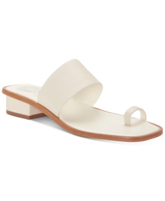 vince camuto yelinda