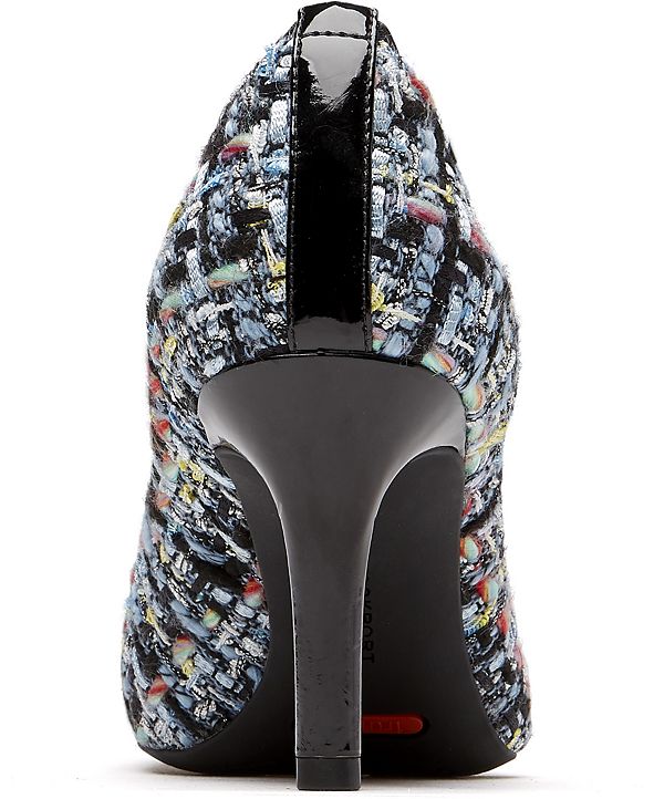 rockport pumps total motion