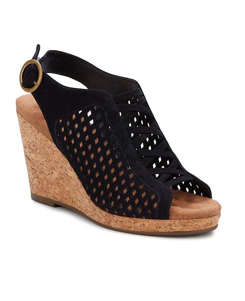 Walking Cradles Keegan Wedge Sandal Reviews Sandals Flip
