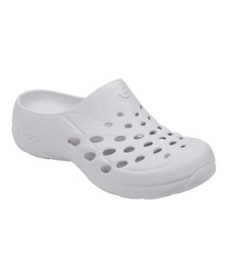 macy's clogs and mules
