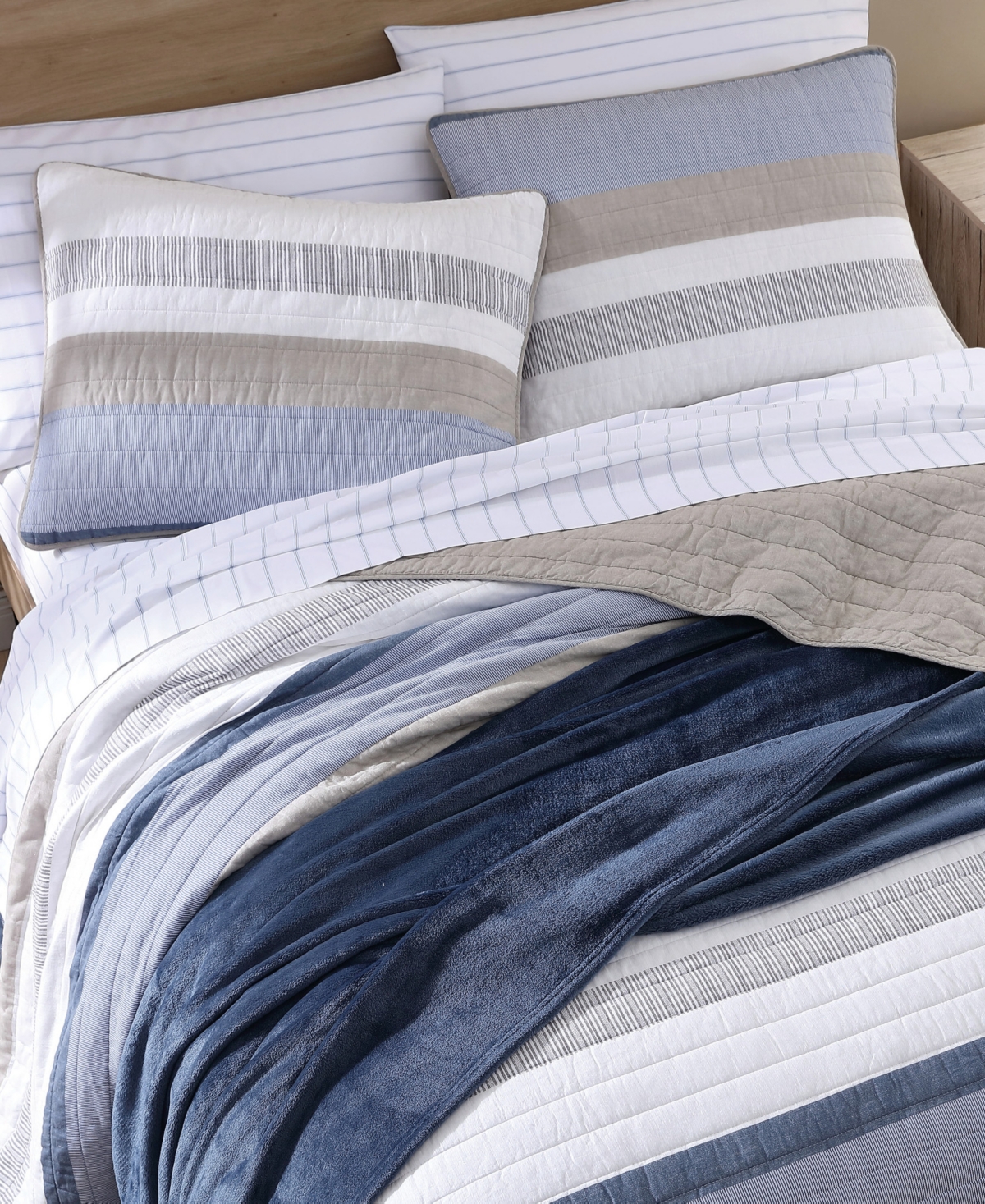 Nautica Galewood Beige Cotton Reversible 3-Piece Quilt Set