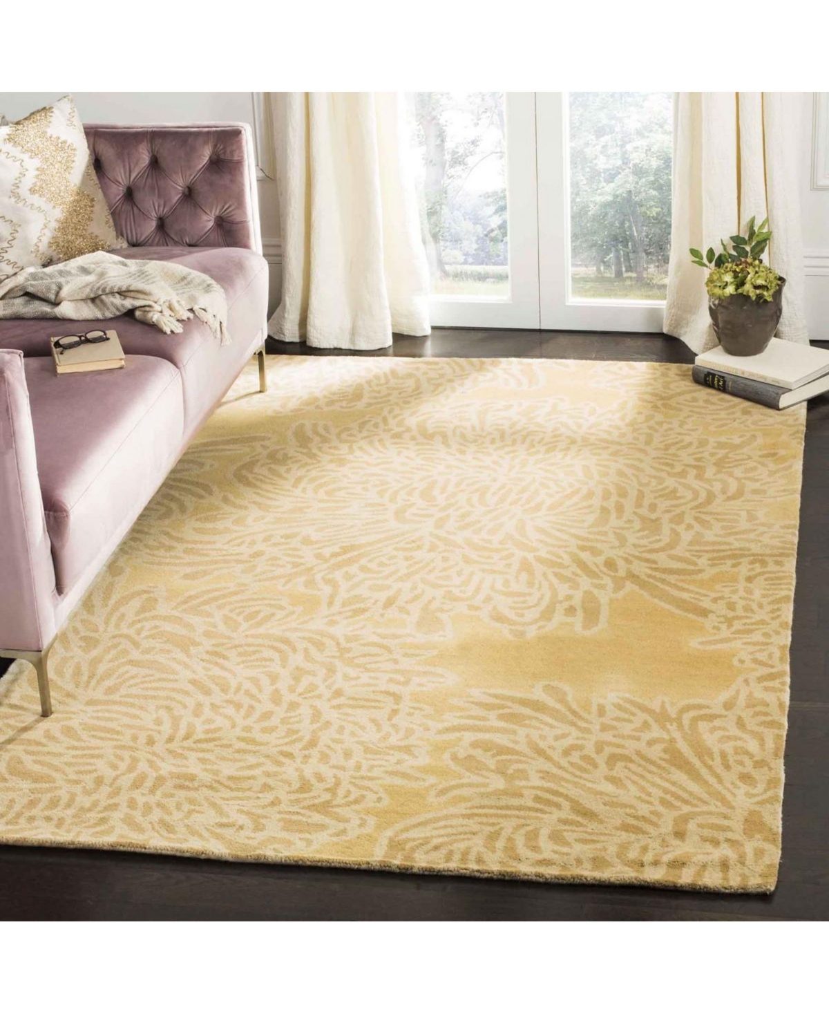 Martha Stewart Collection Chrysanthemum MSR4542AArea Rug - Beige