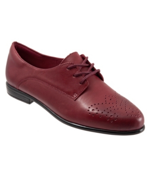 image of Trotters Livvy Oxford Women-s Shoes
