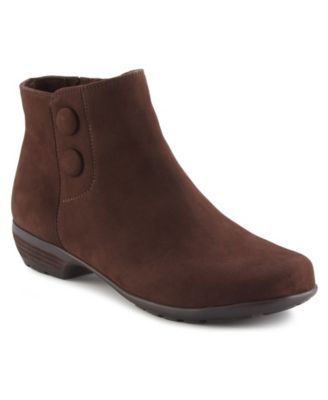 extra wide womens booties