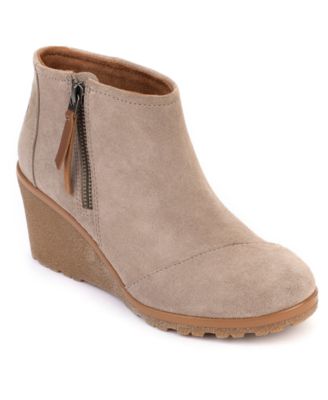 avery wedge bootie