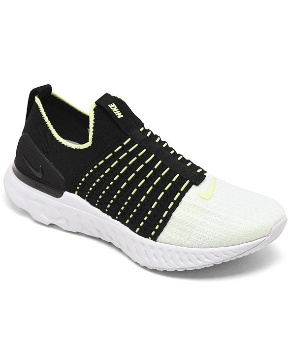 nike women's react phantom run flyknit 2 running shoes reviews