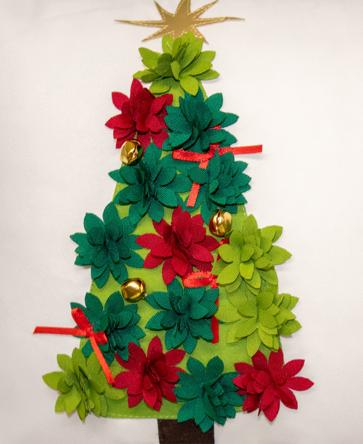Edie@Home Indoor Outdoor Holiday Potted Christmas Trees Decorative Pillow, 25