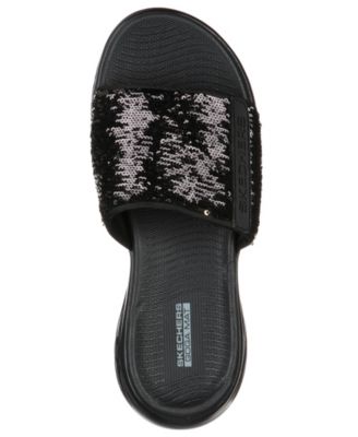 slide on skechers