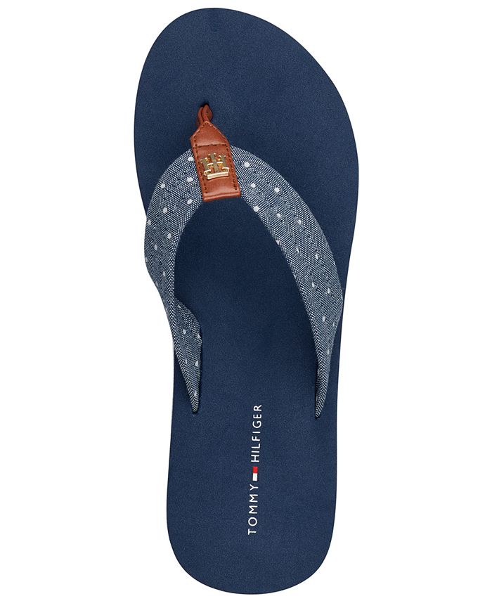 tommy hilfiger flip flop sandals