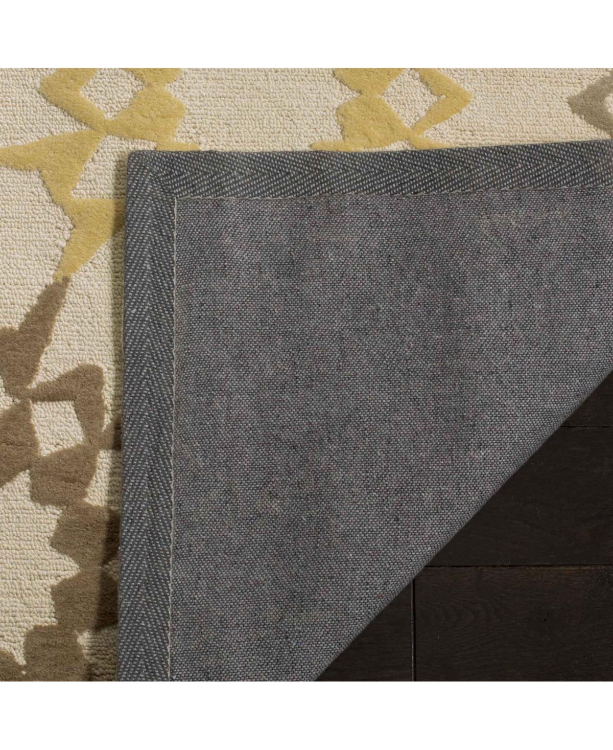 Martha Stewart Collection Quilt MSR1843AArea Rug - Creme