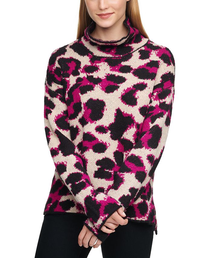 Dkny online leopard turtleneck