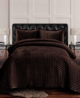Lugano Honeycomb Velvet Oversized Solid Quilt Set