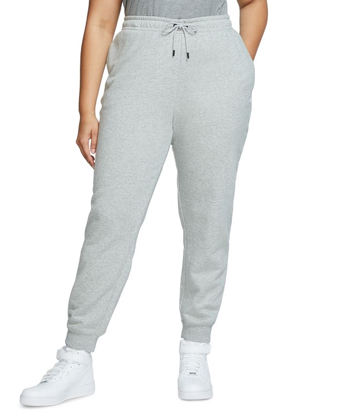 Nike - Plus Size Essential Fleece Pants