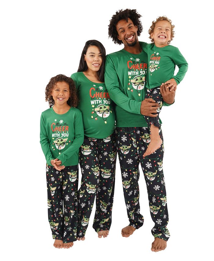 Munki Munki Matching Men's Holiday Baby Yoda Family Pajama Set ...