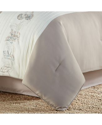 Water's Edge Comforter Sets