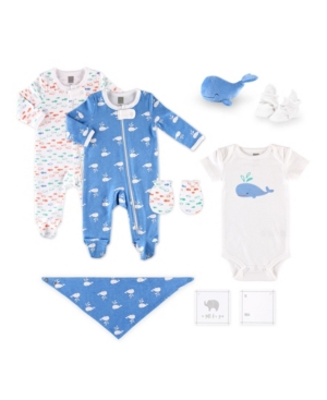 The Peanutshell Baby Boy 10 Piece Whale Pattern Hanging Gift Set
