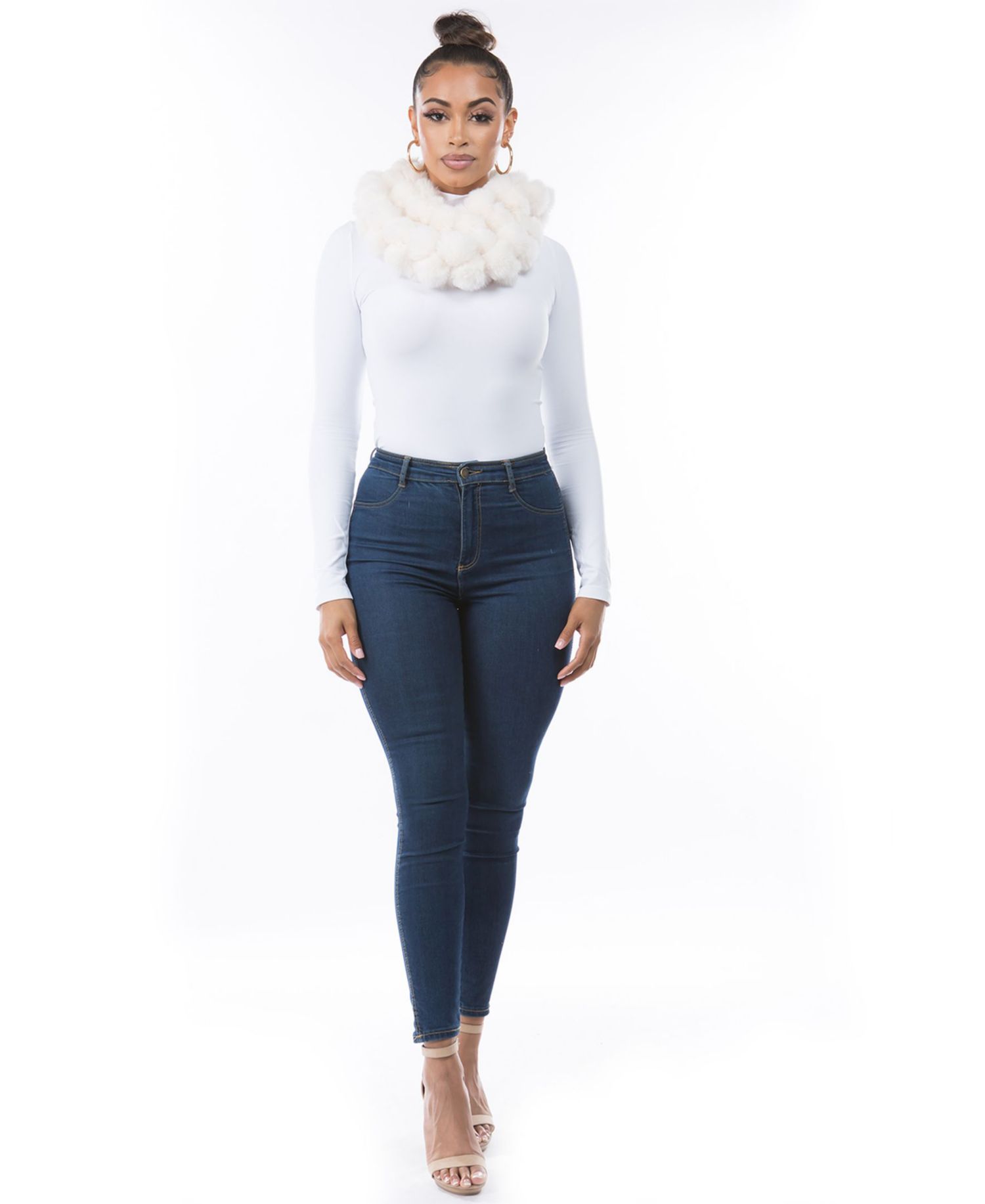 Women's Cozy Luxe Faux Fur Pom Loop Scarf
