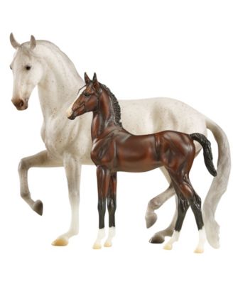 BREYER Traditional Series Favory Airiella Horse Gift Set, 2 Pieces - Macy's