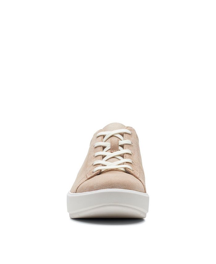 clarks layton pace platform sneakers