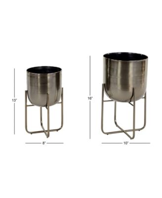 Set of 2 Black Metal Contemporary Planter, 16", 13"