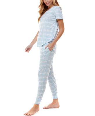 Scoop Neck T-Shirt & Jogger Pants Pajama Set