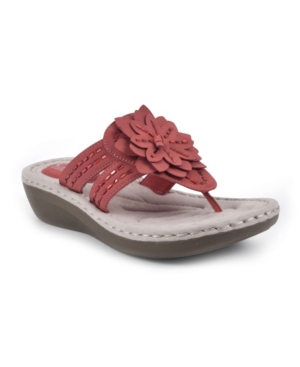 Cliffs by White Mountain Women's Cupcake Ii Thong Comfort Sandals Women's Shoes
