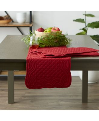 Quilted Farmhouse Table Runner