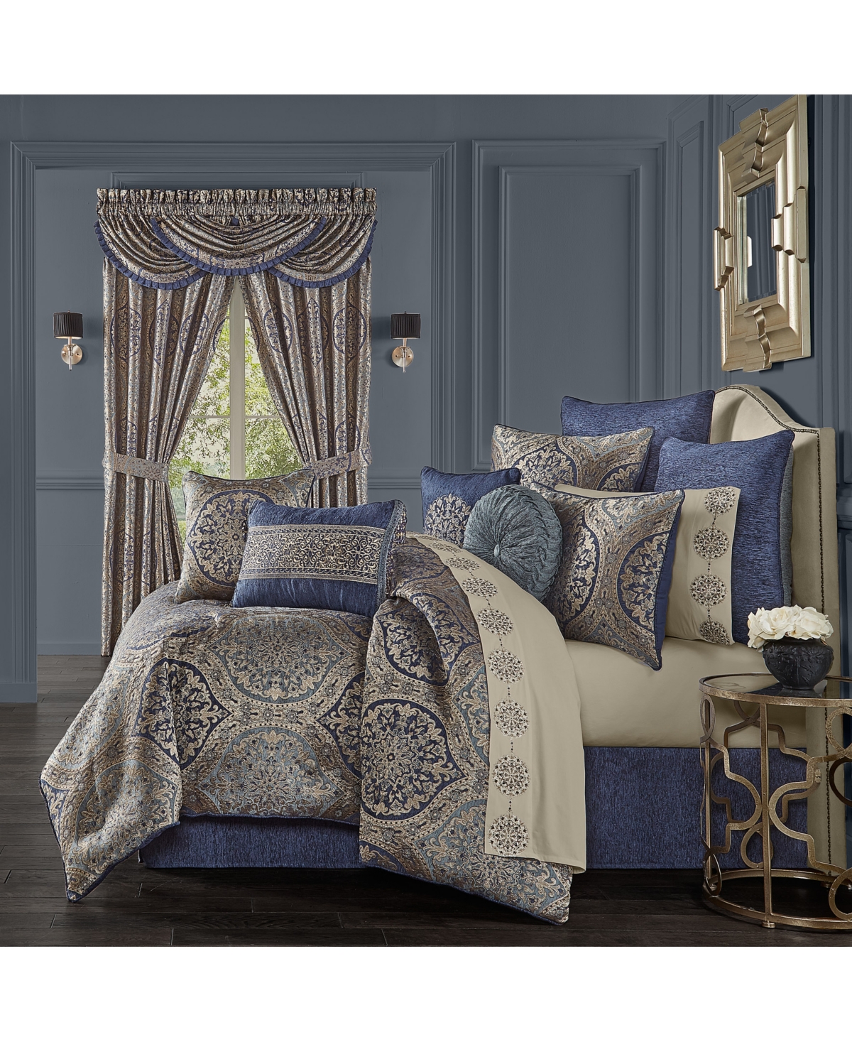 J Queen New York Botticelli 4-Pc. Comforter Set, King Bedding