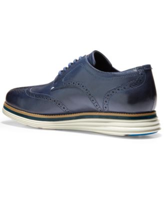 Cole Haan Men display picture 1