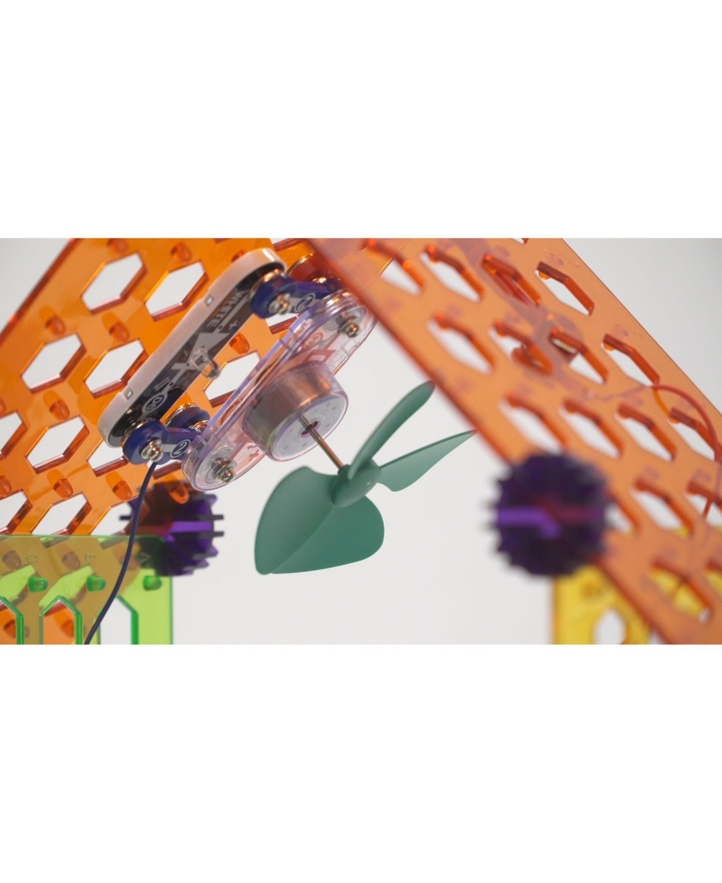 Детские игрушки Flat River Group MyHome 3-D Circuits 60-Piece Stem Learning Toy, Ages 8+ — фото 3