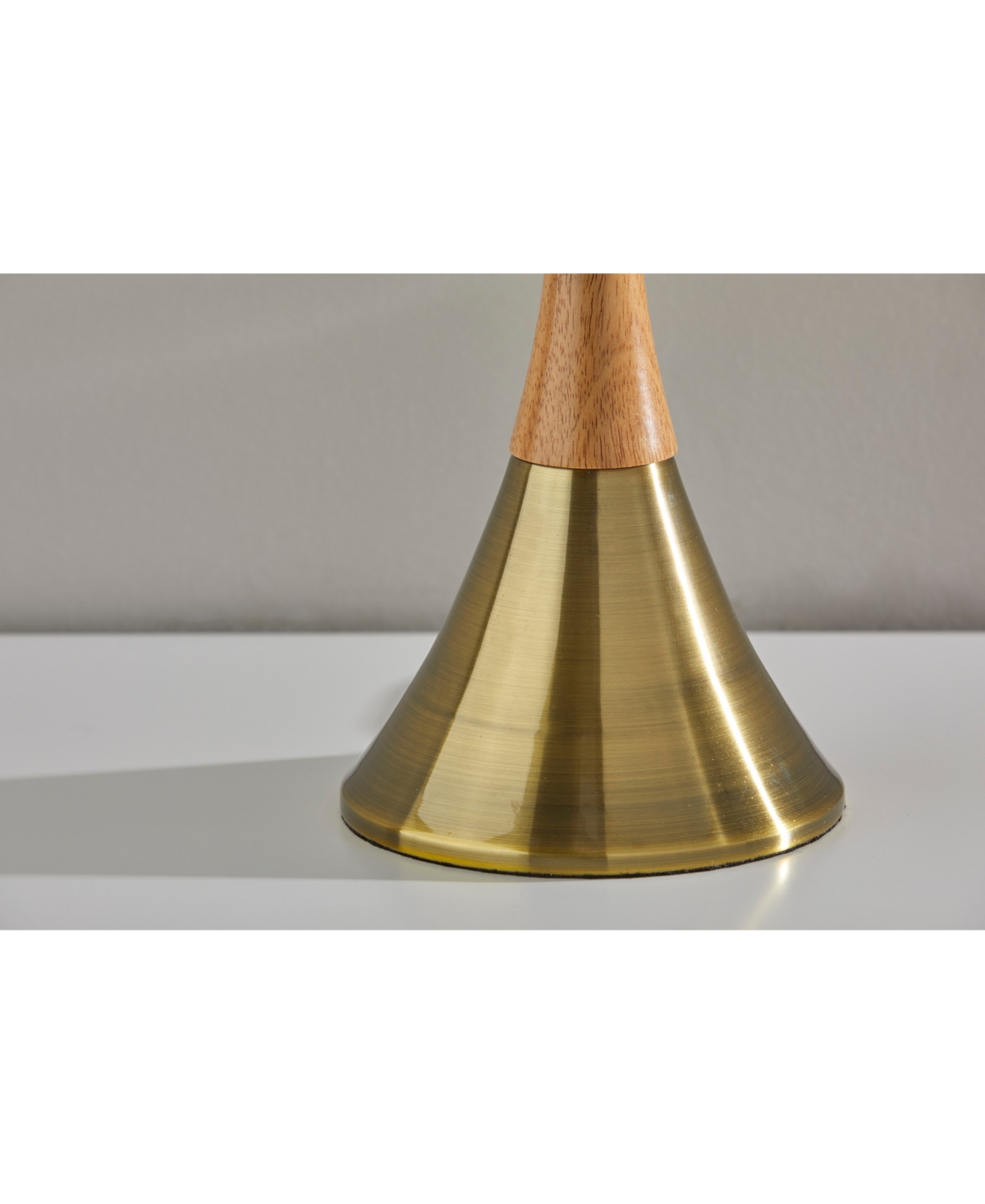 Adesso Eve Table Lamp