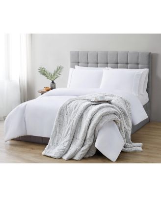 Christian Siriano Luxury Faux-Fur Throw, 60" x 70"