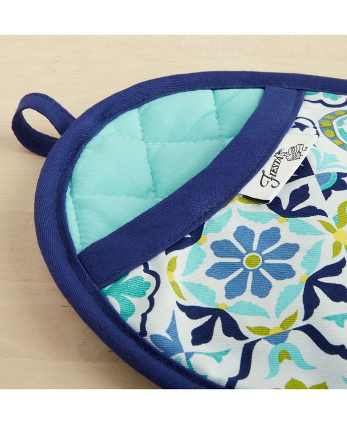 Fiesta Worn Tiles 2-Pc. Oven Mitt & Pot Holder Set & Reviews - Kitchen ...