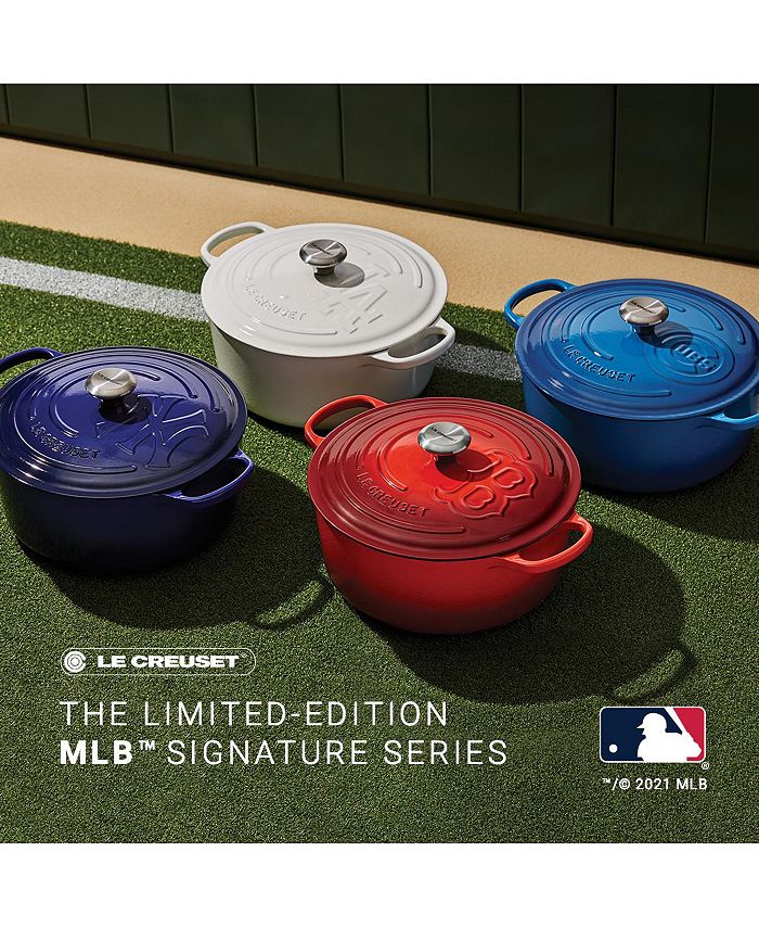 Le Creuset CLOSEOUT! MLB™ Los Angeles Dodgers™ 7.25Qt. Round Dutch