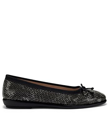 Macys aerosoles flats top