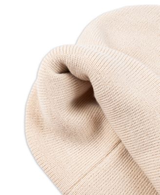 Levi’s All Season Comfy Leather Logo Patch Hero Beanie