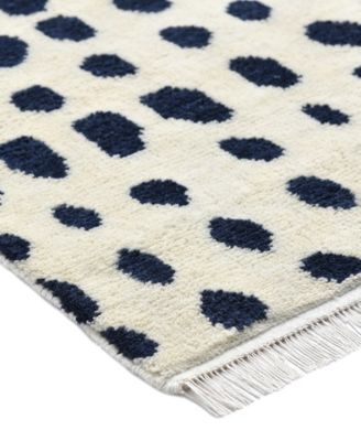 Irmgard S3205 8' x 10' Area Rug