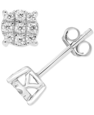 Diamond Round Cluster Stud Earrings (1/4 ct. t.w.) in 10k White Gold